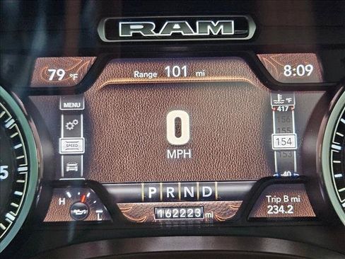 Used 2020 RAM 1500 Laramie AWD/4WD image 10