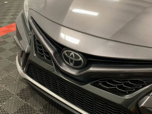 Used 2022 Toyota Camry XSE w/ Navigation Package image 8