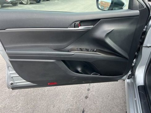 Used 2023 Toyota Camry LE image 24
