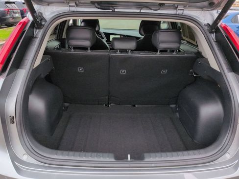 Certified 2023 Kia Niro Wind FWD image 27