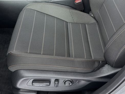 Certified 2024 Honda CR-V Sport image 18