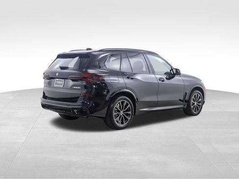 New 2026 BMW X5 M60i w/ Climate Comfort Package image 6
