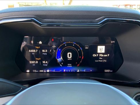 Used 2025 Chevrolet Colorado ZR2 w/ Technology Package image 25