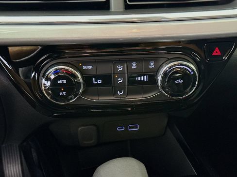 New 2026 Chevrolet Trax LT FWD image 17