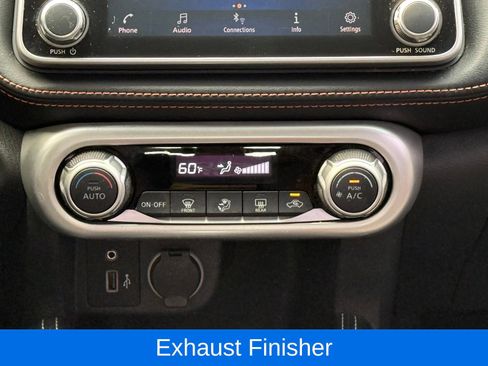 Used 2020 Nissan Kicks SR w/ Exterior Package FWD image 22
