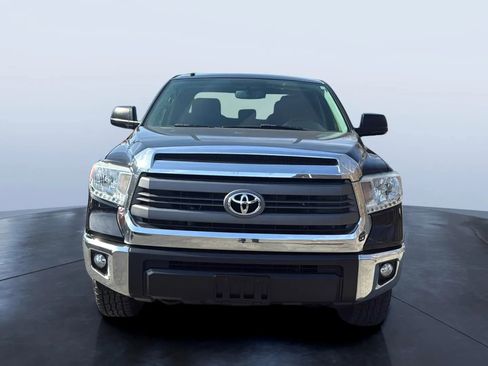 Used 2015 Toyota Tundra SR5 w/ TRD Off Road Package image 8
