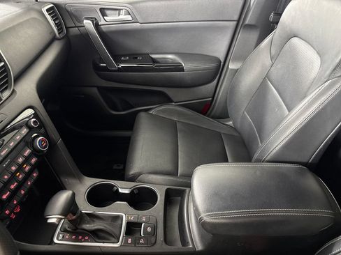 Used 2018 Kia Sportage SX FWD image 19