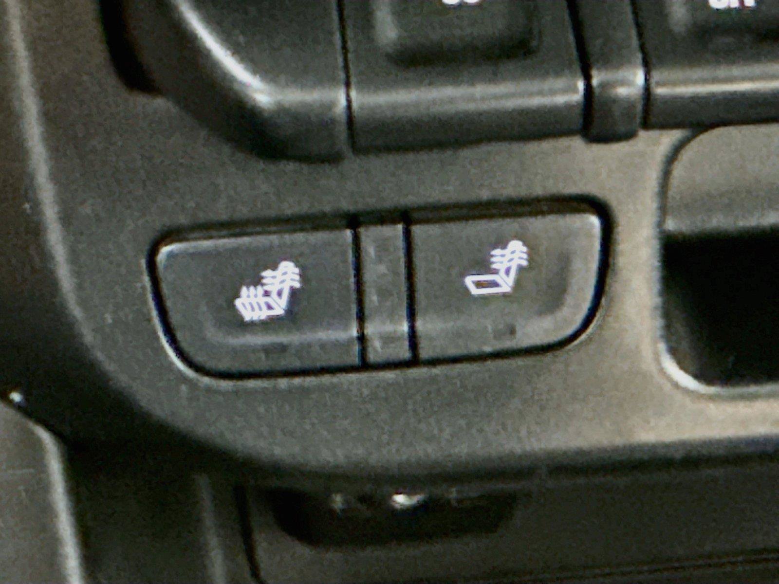 Used 2019 Chevrolet Colorado Z71 AWD/4WD image 18