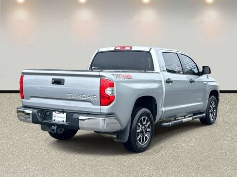 Used 2016 Toyota Tundra SR5 AWD/4WD image 5