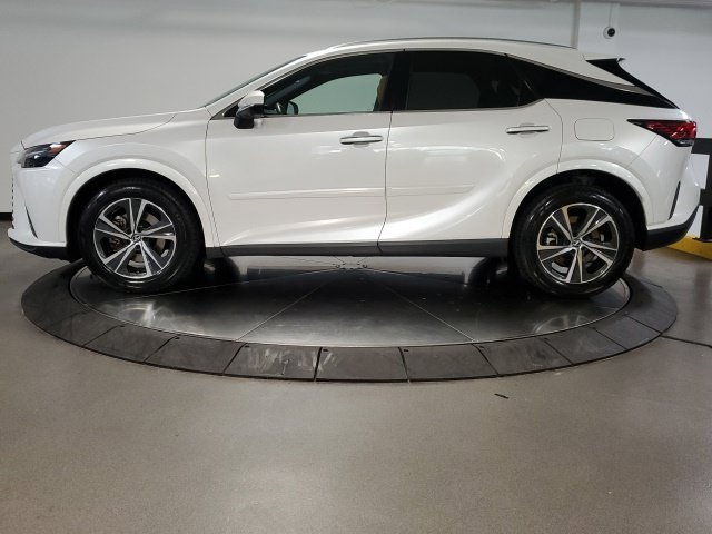 Used 2024 Lexus RX 350 Premium w/ Convenience Package AWD/4WD image 4