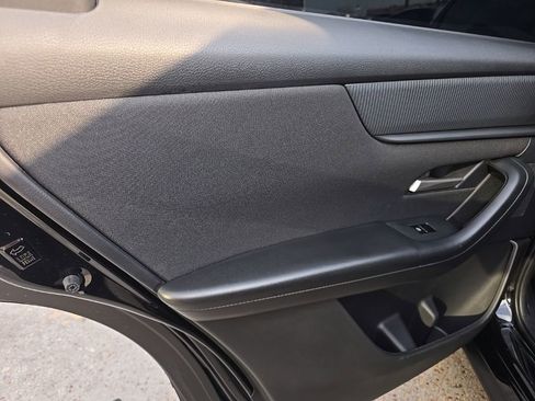 Used 2025 MAZDA CX-90 3.3 Turbo w/ Select Package image 33