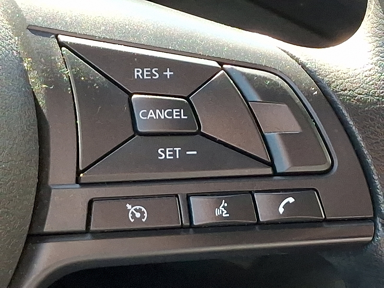 Used 2024 Nissan Sentra S FWD image 22
