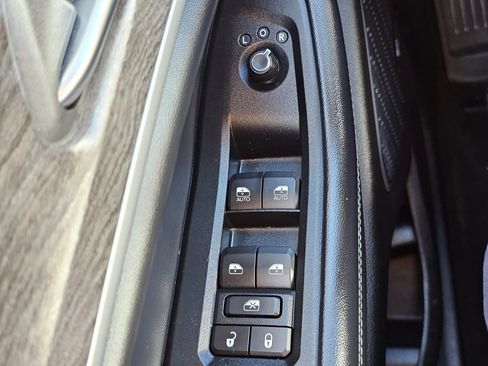 Used 2021 Jeep Grand Cherokee L Limited image 18