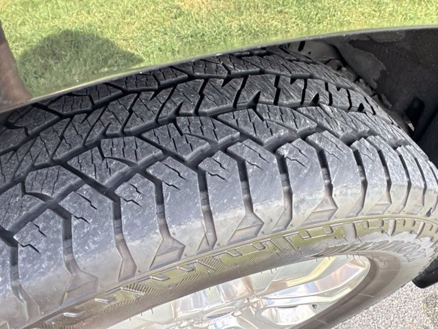 Used 2021 Ford F150 Platinum w/ Equipment Group 701A High AWD/4WD image 18
