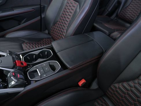 Used 2021 Lamborghini Urus AWD/4WD image 25