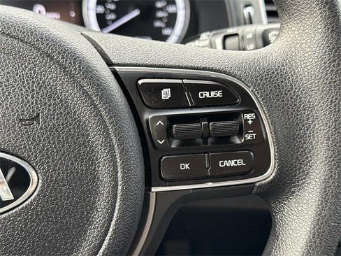 Used 2019 Kia Niro LX image 23