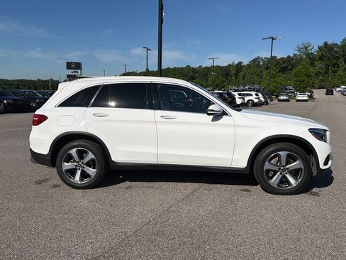Used 2019 Mercedes-Benz GLC 300 4MATIC image 13