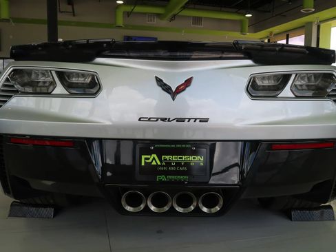 Used 2017 Chevrolet Corvette Z06 RWD image 7