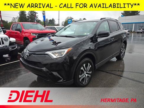 Used 2016 Toyota RAV4 LE w/ Four Season Floor Mat Package AWD/4WD image 1