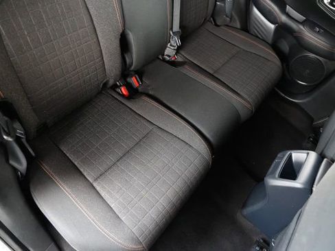 Used 2024 Honda HR-V Sport image 15