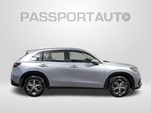 Used 2024 Honda HR-V EX-L image 7