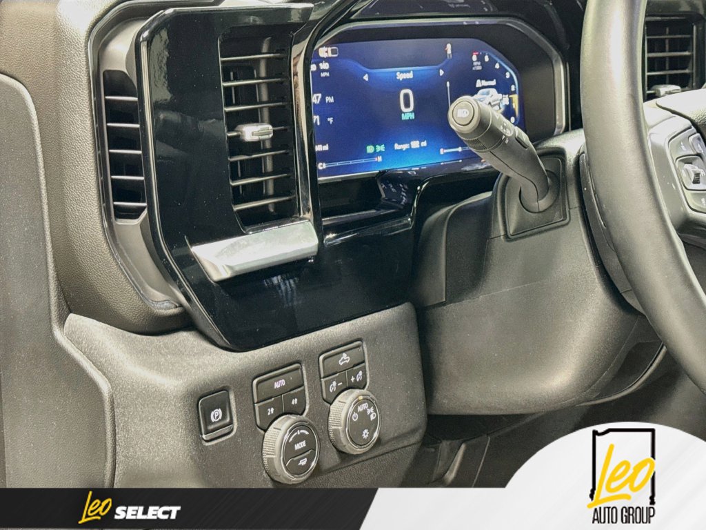 Used 2026 Chevrolet Silverado 1500 LT AWD/4WD image 13