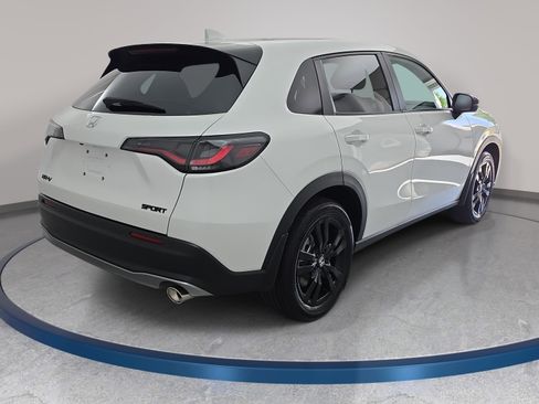 New 2026 Honda HR-V Sport image 5