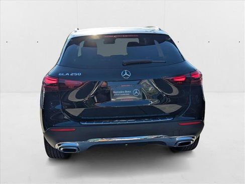 New 2026 Mercedes-Benz GLA 250 image 7