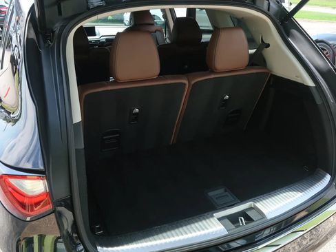 Used 2024 Acura MDX w/ Advance Package AWD/4WD image 14