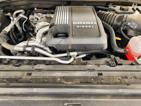 Used 2025 GMC Sierra 1500 AT4 w/ AT4 Premium Package AWD/4WD image 32