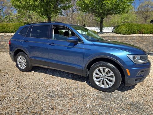 Used 2019 Volkswagen Tiguan S w/ Driver Assistance Package AWD/4WD image 8