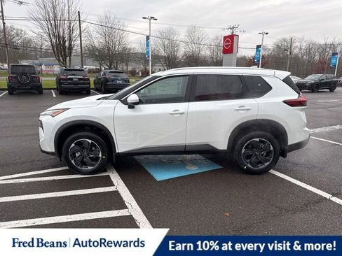 New 2026 Nissan Rogue SV w/ SV Premium Package image 4