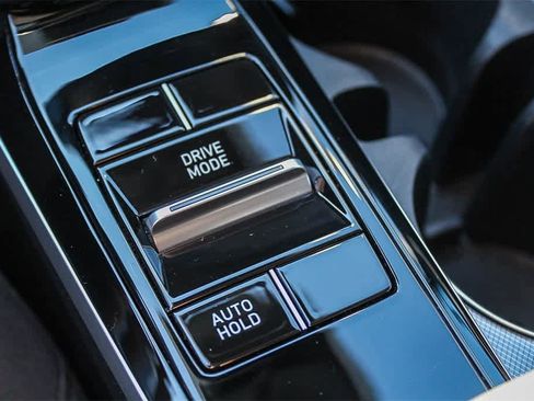 Certified 2023 Hyundai Sonata SE image 33