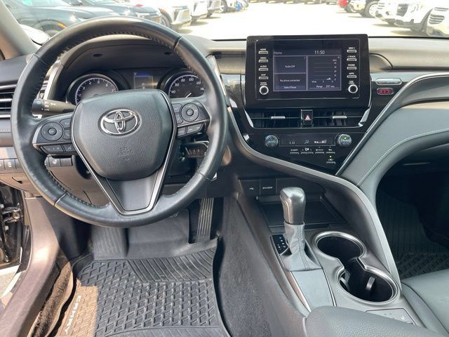 Used 2024 Toyota Camry SE FWD image 12