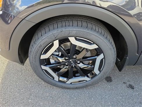 New 2025 Kia Telluride S image 39