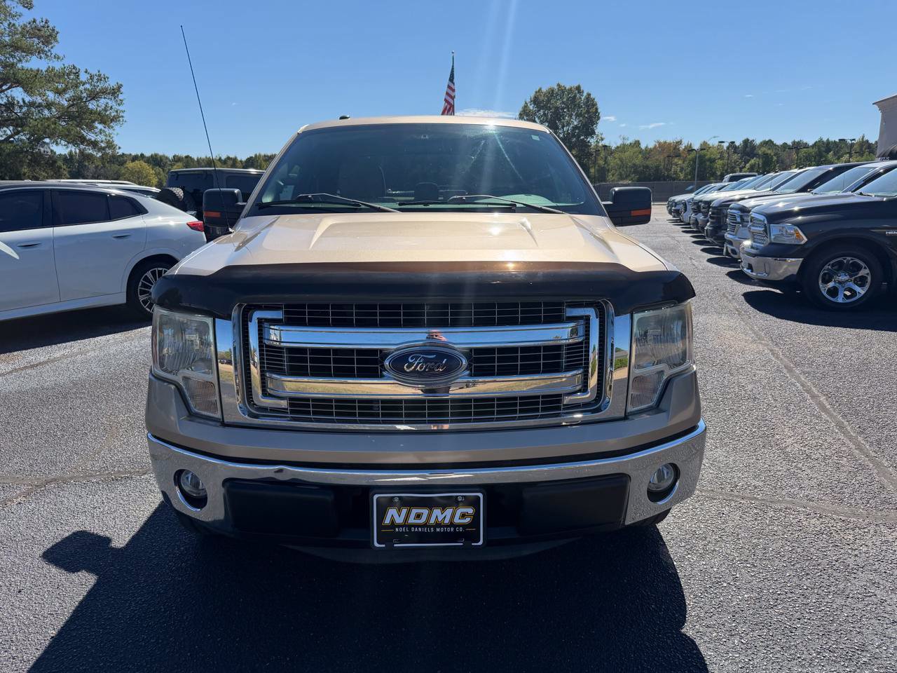 Used 2013 Ford F150 XLT w/ XLT Chrome Pkg RWD image 3