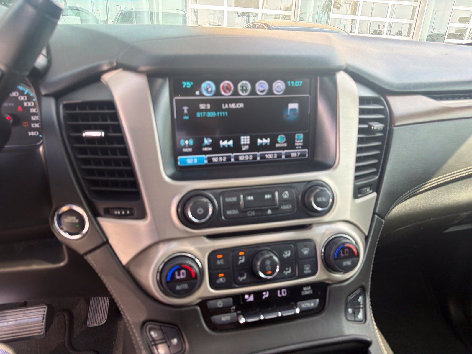 Used 2020 GMC Yukon Denali w/ Open Road Package AWD/4WD image 17