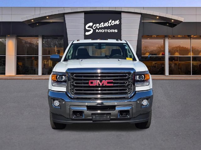 Used 2016 GMC Sierra 2500 SLT w/ Duramax Plus Package AWD/4WD image 8