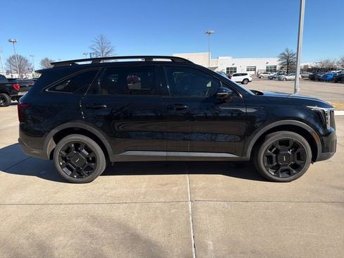Used 2024 Kia Sorento SX Prestige w/ Olive Brown Leather Package image 6