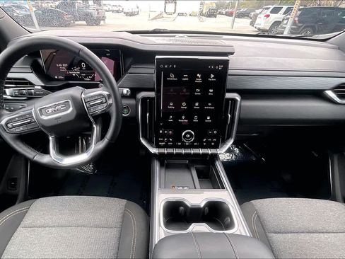 Used 2025 GMC Acadia Elevation image 15