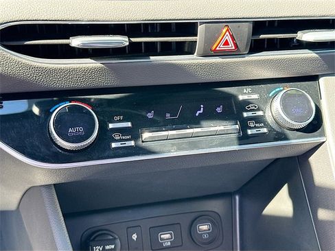 Used 2023 Hyundai Sonata SEL Plus image 16