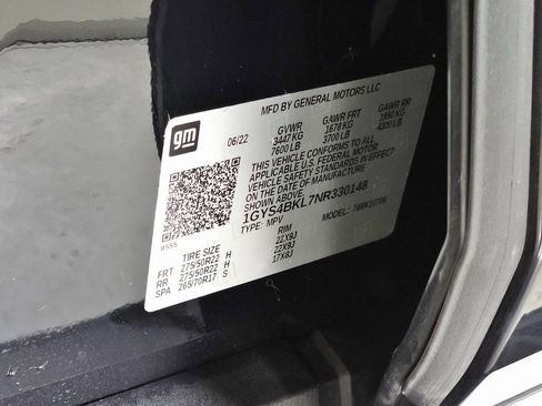 Used 2022 Cadillac Escalade Premium Luxury image 40