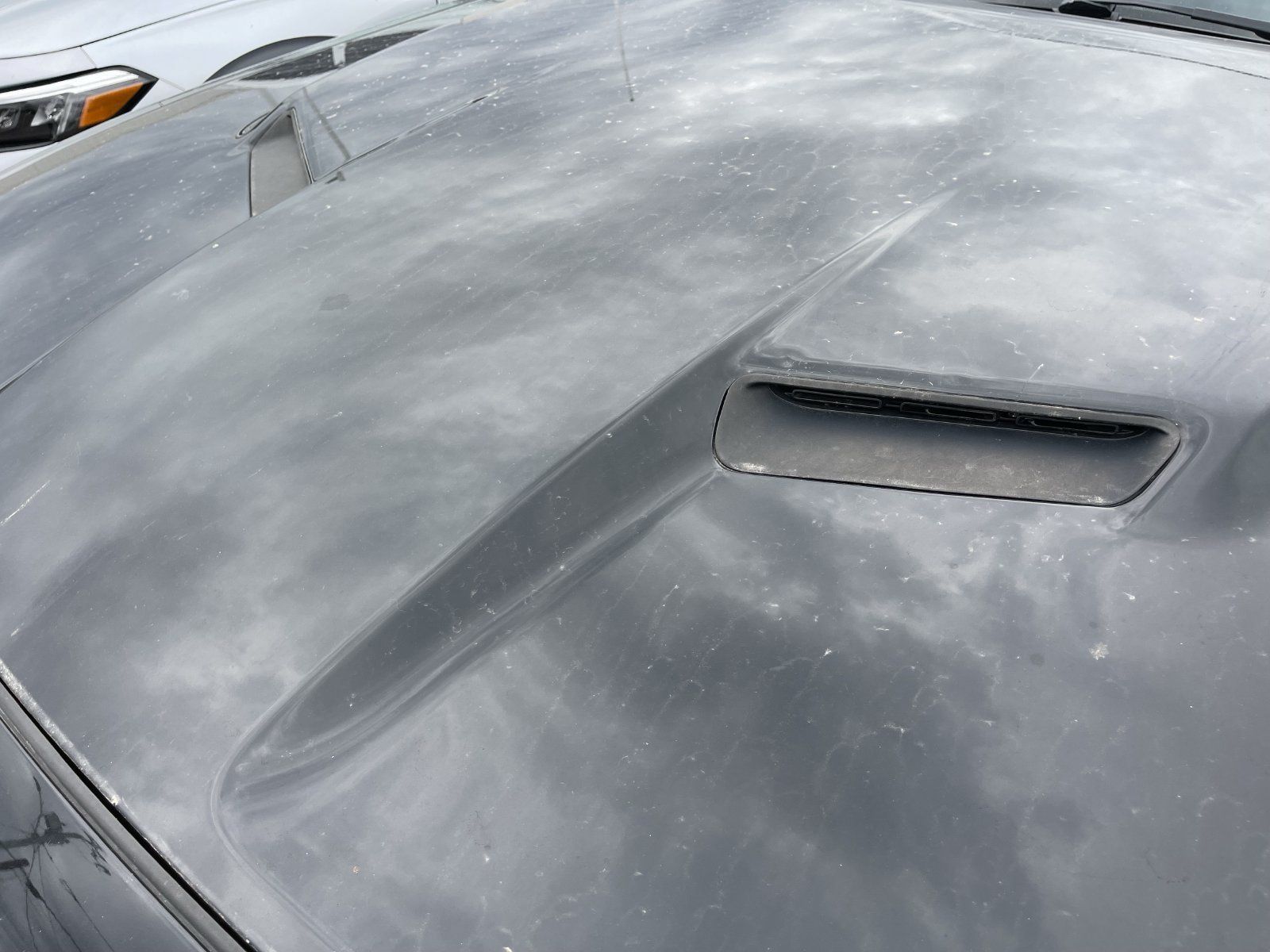 Used 2019 Dodge Challenger SXT RWD image 10