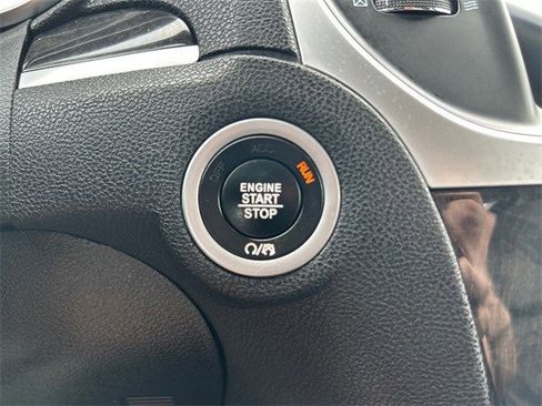 Used 2019 Chrysler 300 Limited w/ Safetytec Plus Group image 24