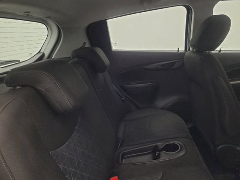 Used 2021 Chevrolet Spark LT FWD image 19