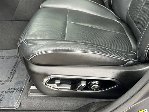 Used 2023 Jeep Grand Cherokee L Overland w/ Luxury Tech Group IV image 27