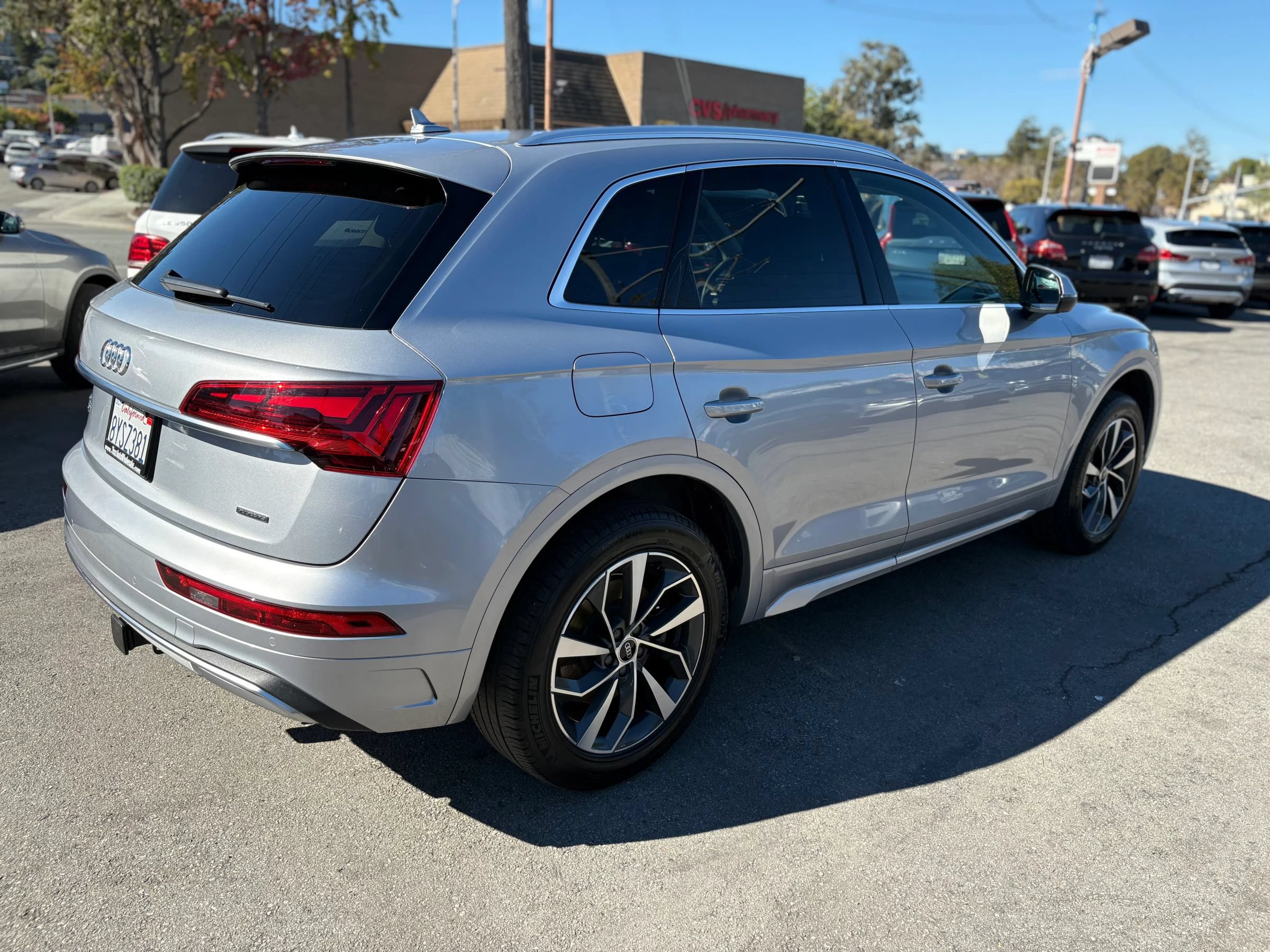 Used 2021 Audi Q5 2.0T Premium Plus w/ Premium Plus Package AWD/4WD image 7