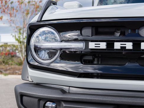 New 2026 Ford Bronco Outer Banks AWD/4WD image 12