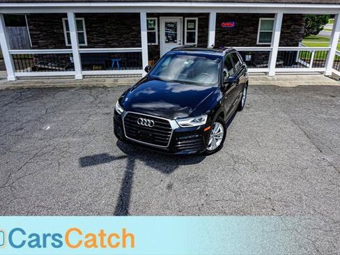 Used 2018 Audi Q3 2.0T Premium w/ Convenience Package FWD image 3