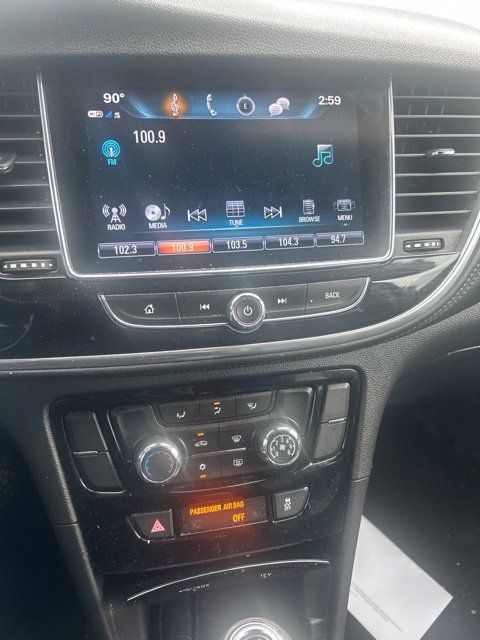Used 2018 Buick Encore Preferred FWD image 4